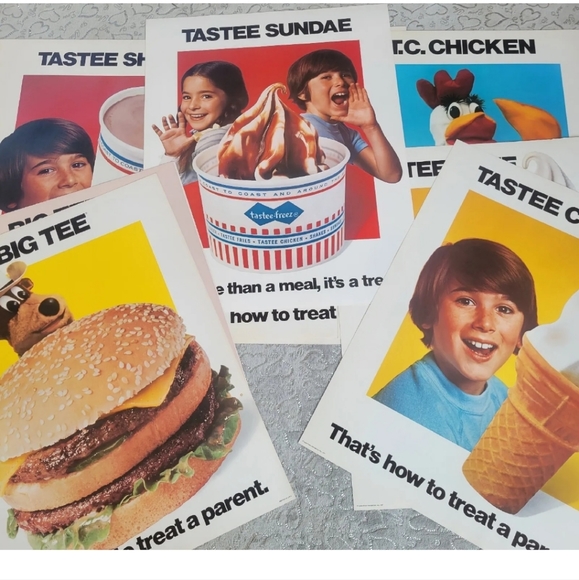 Lot 14 Vintage 70s LIGHTED SIGN Tastee Freez Advertising Poster Banners 1977 - Picture 6 of 7